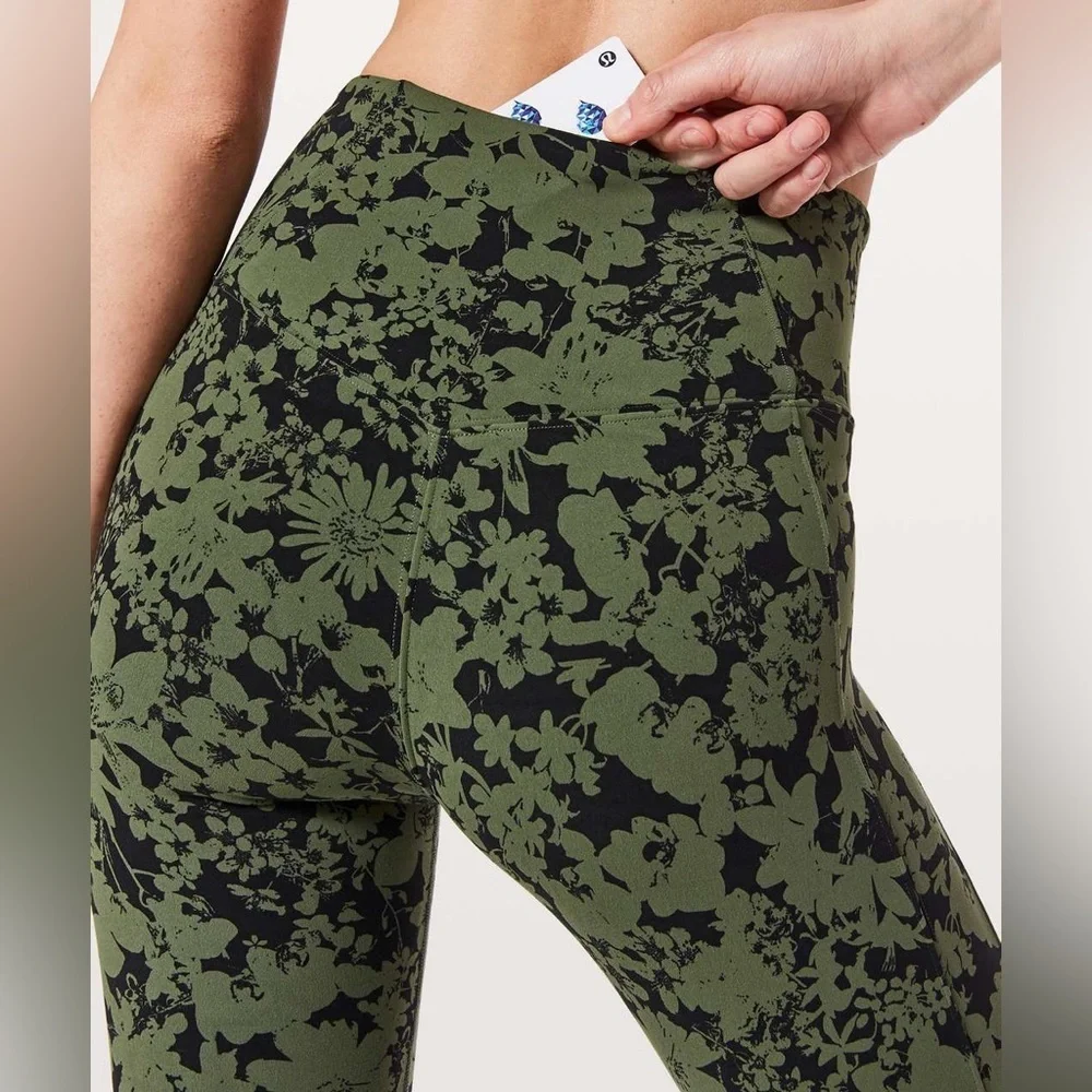 2/40 Lululemon All You Do Tight - Women’s 8 - Picture 3 of 11